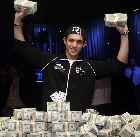Cada, gagnant du WSOP et de millions de dollars