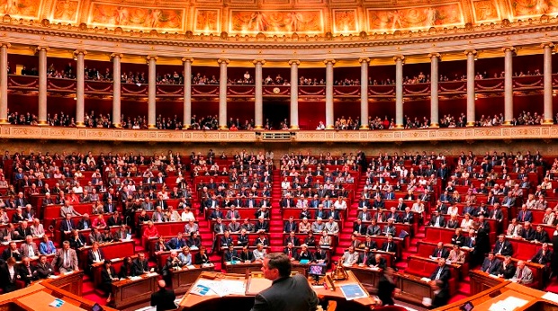 Assemblee Nationale et ses joueurs de poker en ligne