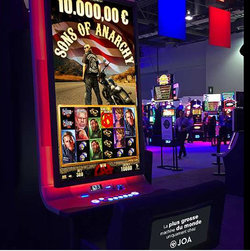 Machine à sous géante dans les casinos Joa